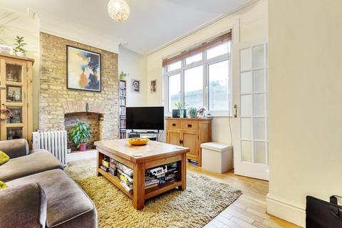 64 Robson Road, London, SE27 9LB