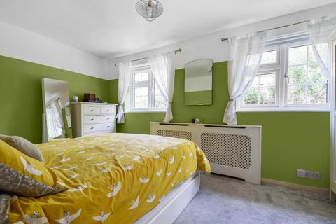 115 Highland Road, Bromley, BR1 4AA