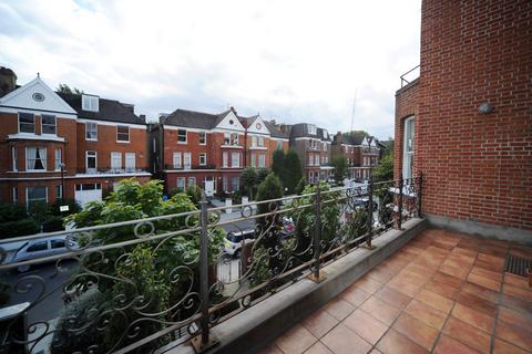 3 bedroom apartment to rent, Canfield Gardens, London NW6