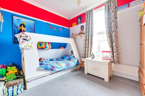 52a Cotswold Road, Westcliff-on-sea, SS0 8AB