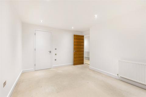 Flat 6, Ivy House, 78 Nelson Street, London, E1 2DY