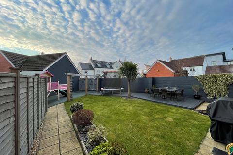 3 Lapwing Close, Portishead, Bristol, BS20 7NJ