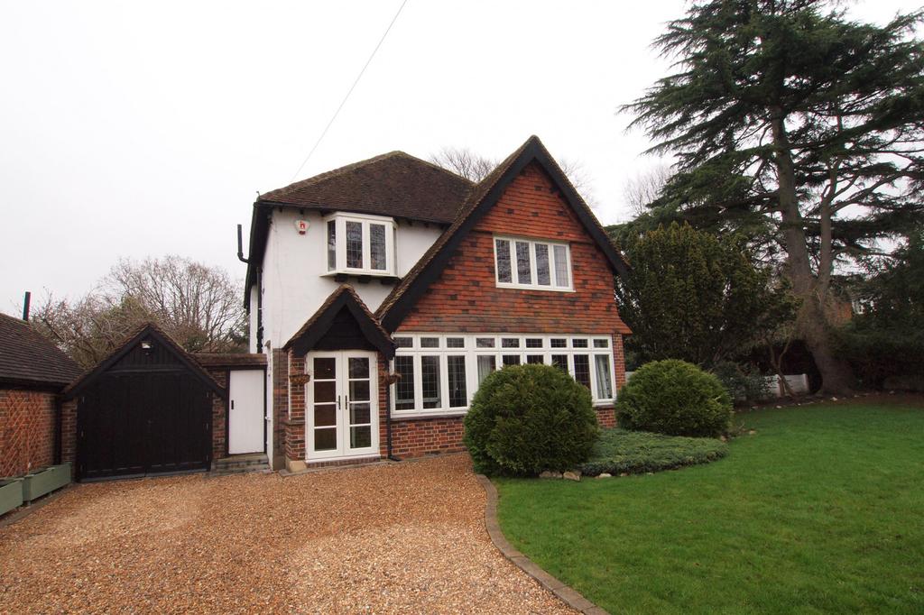 The Green, Ewell, KT17 4 bed detached house £1,400,000