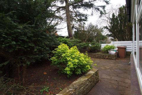64 The Green, Epsom, KT17 3JJ