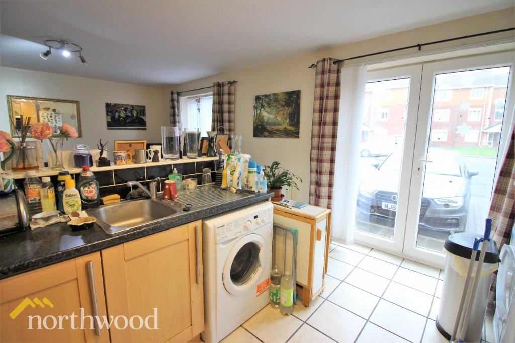 The Quays, Burscough, L40 2 bed flat £110,000