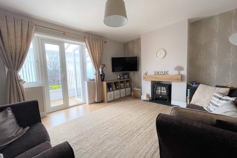 8 Beacon Heath, Exeter, EX4 8NW