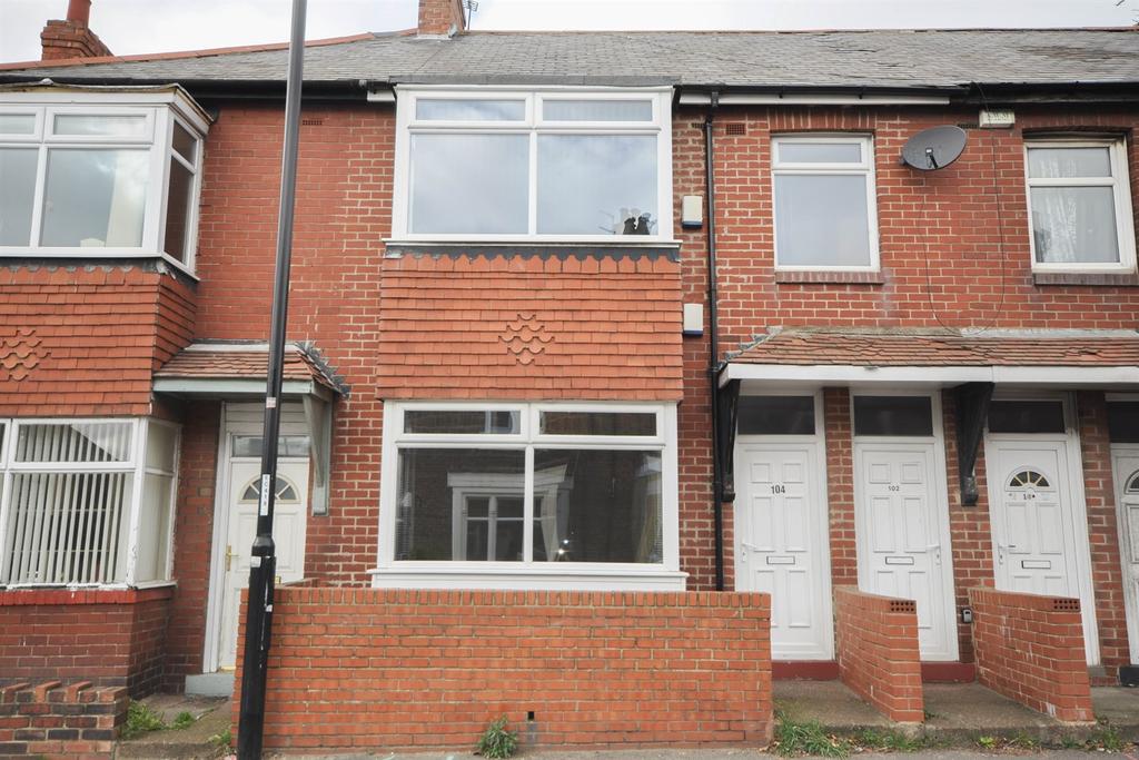 Thompson Road, Southwick 1 bed flat £49,950