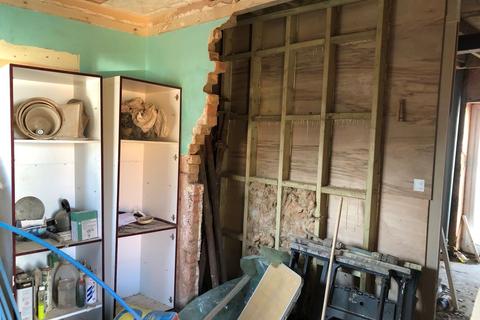 54 Wheatfield Road, Northampton, NN3 2ND