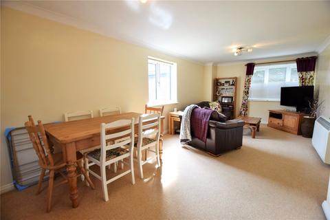 2 bedroom maisonette to rent, Wyvern Close, Bracknell, Berkshire, RG12