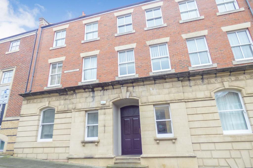Union Street, North Shields, Tyne and Wear, NE30 1NE 2 bed flat £139,950
