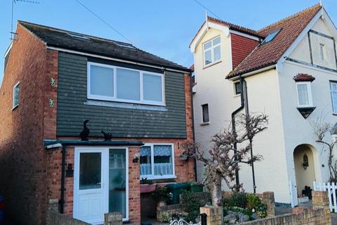 54 Sunmead Road, Sunbury-on-thames, TW16 6PE