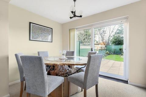 54 Sunmead Road, Sunbury-on-thames, TW16 6PE