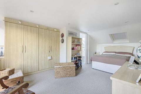 54 Sunmead Road, Sunbury-on-thames, TW16 6PE