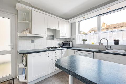 54 Sunmead Road, Sunbury-on-thames, TW16 6PE