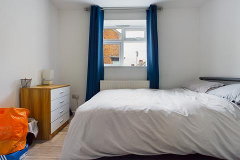 3 bedroom flat to rent - Newmarket Terrace, Brighton BN2
