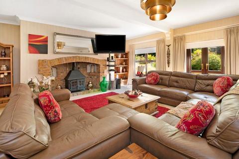 Cedars House Cedars Road, Torquay, TQ1 1SB