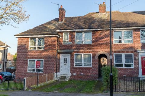 2 bedroom semi-detached house to rent, Oaks Fold Road, Sheffield, S5