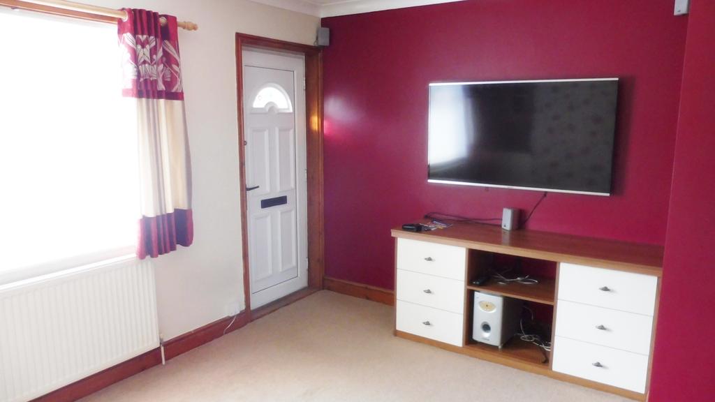 Edderthorpe Lane, Darfield S73 2 bed semidetached house £130,000