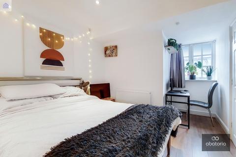 4 Bridewell Place, London, E1W 2PB