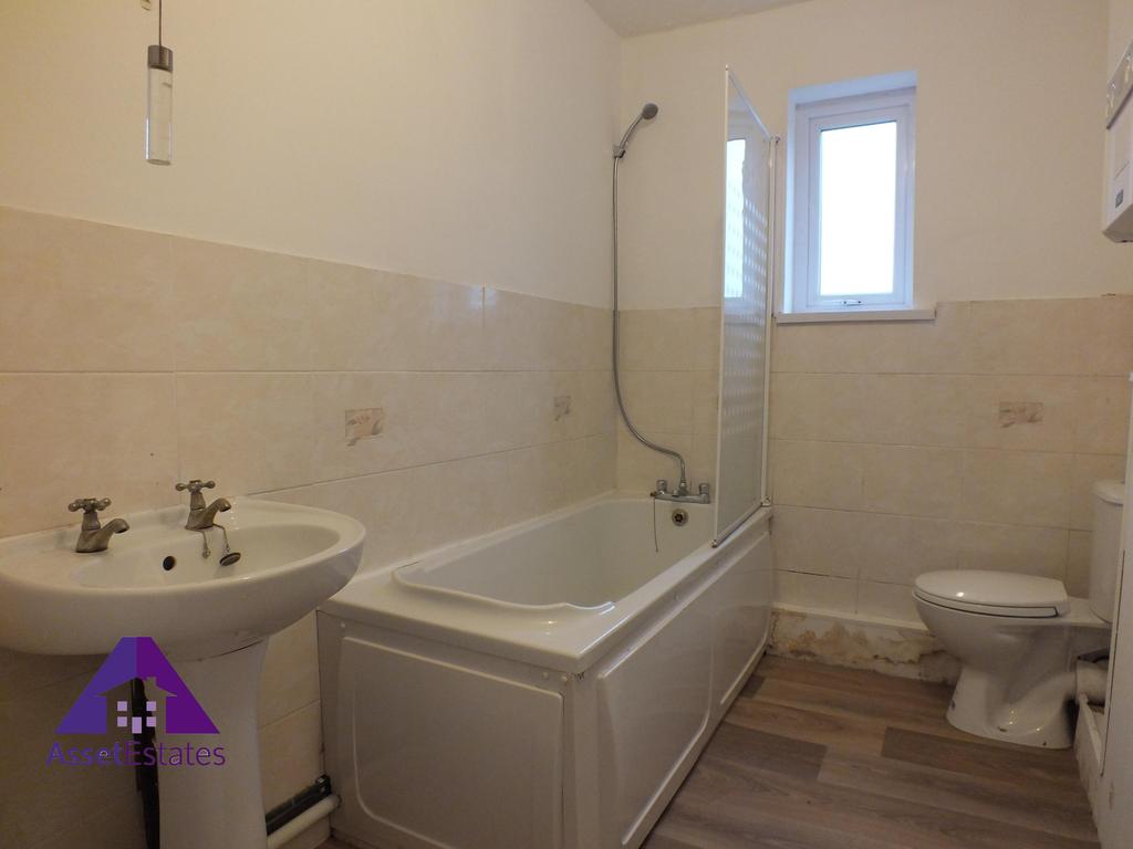 Queen Street, Nantyglo, Ebbw Vale... 2 bed terraced house £109,999
