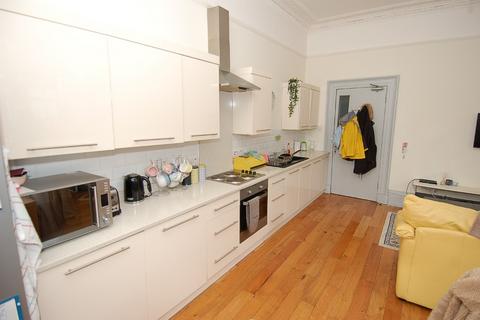 5 bedroom semi-detached house to rent, Viewfield Street, Stirling, FK8