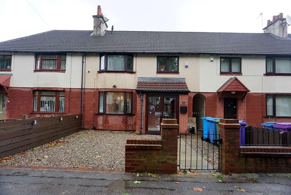 Pinehurst Avenue, Anfield, Liverpool... 3 bed semidetached house £