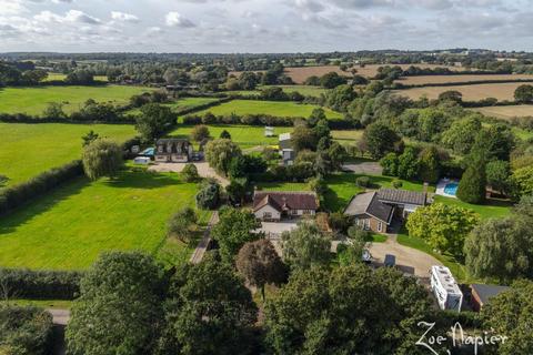 Lone Farm Cottage Blind Lane, West Hanningfield, Chelmsford, CM2 8UF