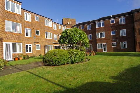 2 bedroom retirement property for sale, Mount Pleasant Road, Poole Park, Poole, Dorset, BH15