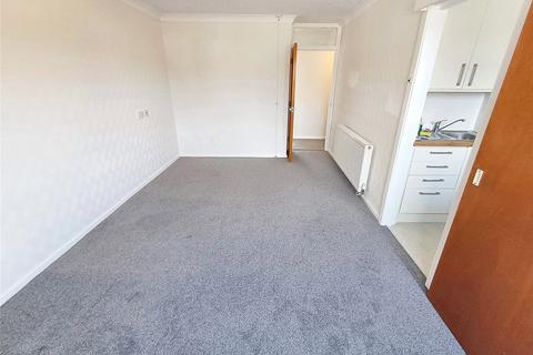 2 bedroom retirement property for sale, Mount Pleasant Road, Poole Park, Poole, Dorset, BH15