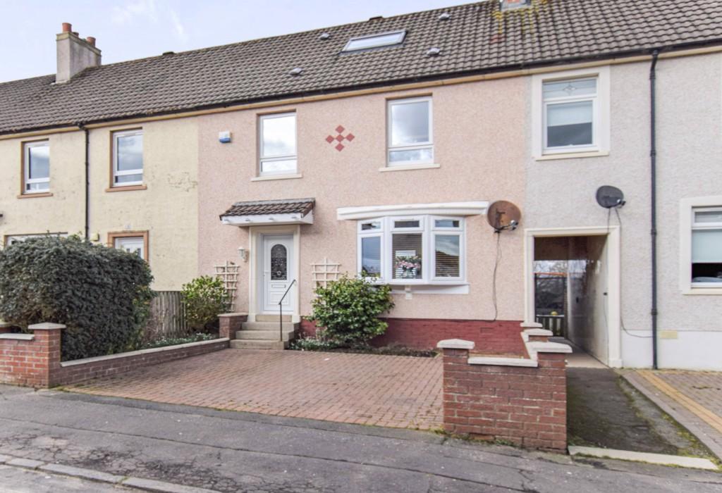 Marleyhill Avenue, Stonehouse... 4 bed terraced house £120,000