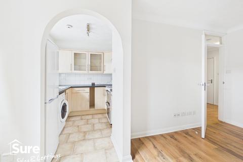 1 bedroom ground floor maisonette for sale, Hales Park Close, Hemel Hempstead, Hertfordshire, HP2 4TJ