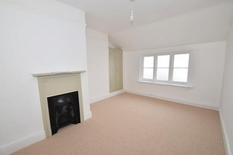 2 bedroom flat to rent, Fore Street, Dulverton, Somerset, TA22