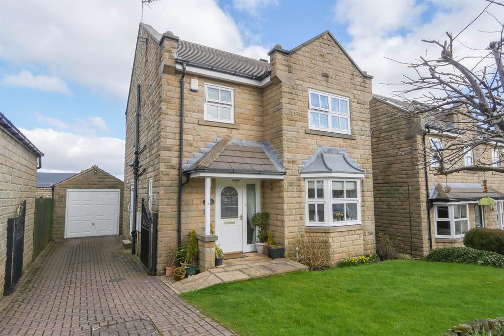 Bankhouse Court, Pudsey, LS28 8RF 3 bed detached house £350,000