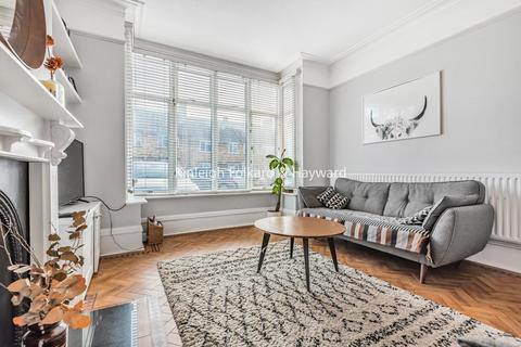 110 Dowanhill Road, London, SE6 1BX