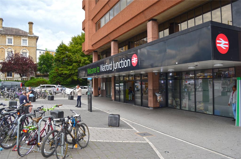 Watford Junction