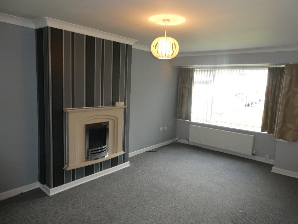 Hope Fold Avenue, Atherton, M46 2 bed bungalow £775 pcm (£179 pw)