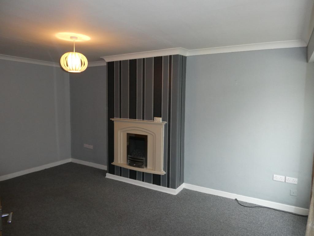 Hope Fold Avenue, Atherton, M46 2 bed bungalow £775 pcm (£179 pw)