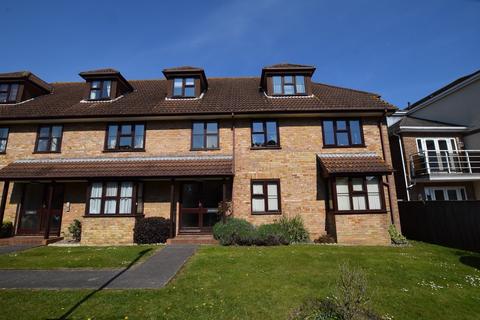 2 bedroom flat to rent, Whitefield Lodge, Whitefield Road, New Milton, Hampshire. BH25 6DF