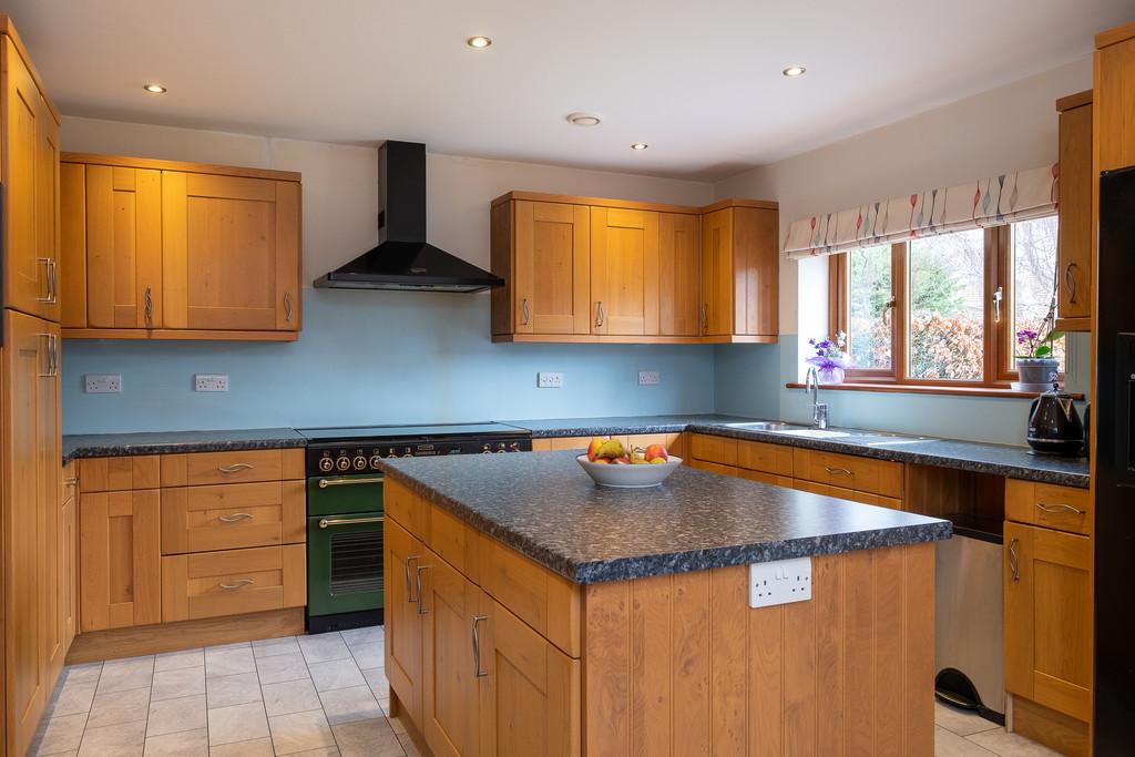 Superb kitchen/breakfast room