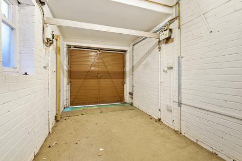 30 Braemar Road, Sutton Coldfield, B73 6LN