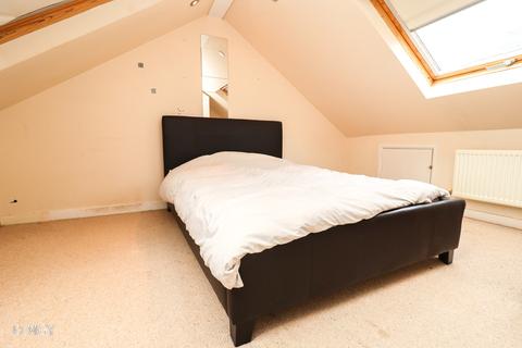 4 bedroom end of terrace house for sale - Fairleigh Road, Pontcanna