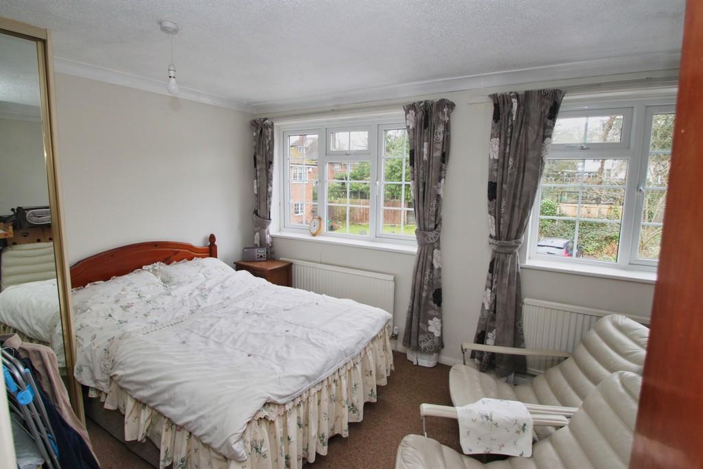 Jacklin Green, Woodford Green 2 bed end of terrace house £480,000