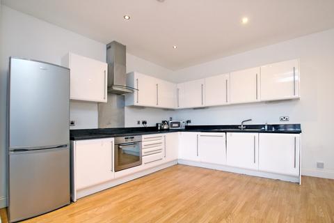 2 bedroom apartment to rent, Commercial Road, London