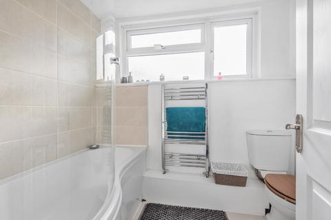 Place Cottage Perry Hill, Worplesdon, Guildford, GU3 3RD