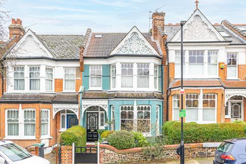 15 Rosebery Road, London, N10 2LE