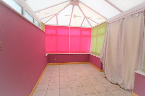 2 Blackshaw Drive, Bradford, BD6 2AU