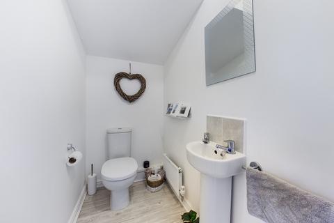 27 Barmore Crescent, Bishopton, PA7 5QU