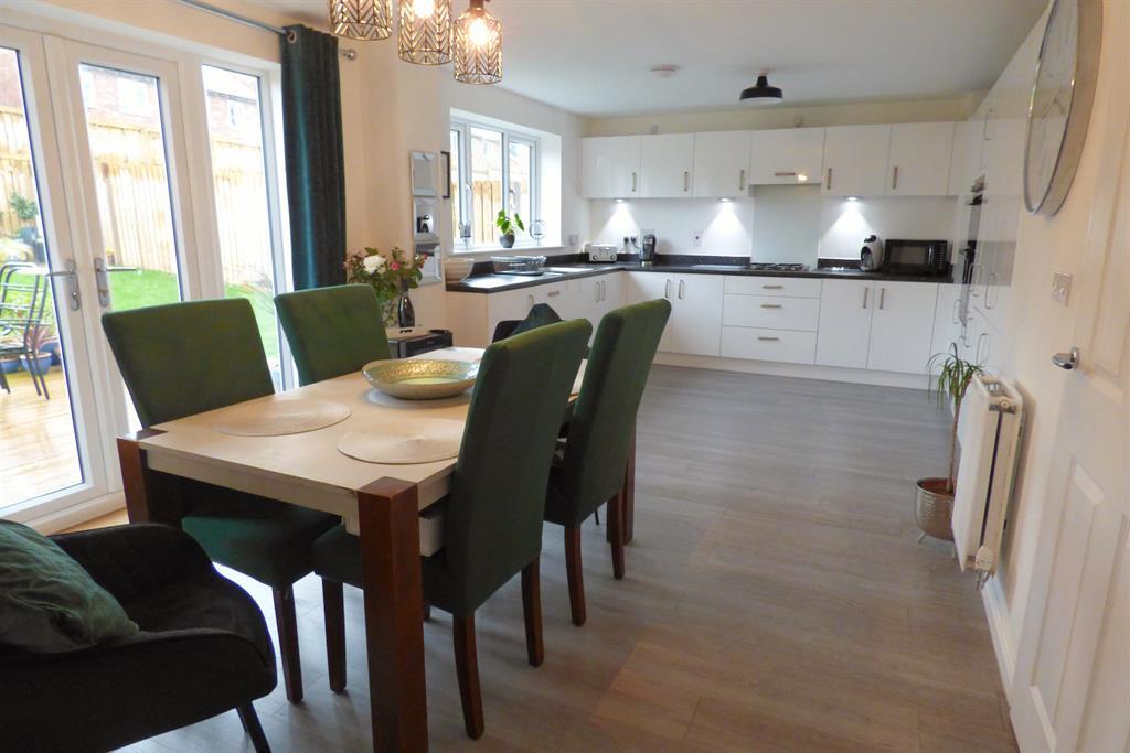 Rufus Road, Carlisle, CA1 2GU 4 bed detached house £280,000