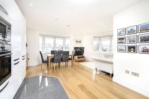 2 bedroom apartment for sale, Sunstone Court, 51 Selvage Lane, Mill Hill, London, NW7