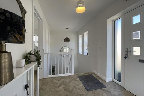 5 Drovers Way, Carnon Downs, Truro, TR3 6GQ